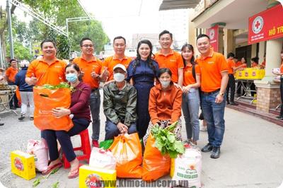 Doanh nhân Đặng Thị Kim Oanh - Chủ Tịch Kim Oanh Group: Sống phải giúp người, giúp đời