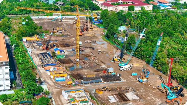 Chuỗi Ngọc Lục Bảo nâng tầm uy tín Lê Phong trên trục Quốc lộ 13