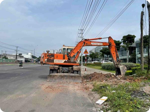 Một số đoạn Quốc lộ 13 phía Bắc TP.HCM đã được mở rộng lên 8 làn xe giảm tải ùn tắc
