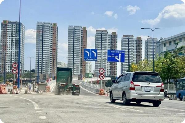 Phân luồng giao thông tạm tại cầu Giồng Ông Tố nút An Phú: Giải pháp duy trì lưu thông khi thi công