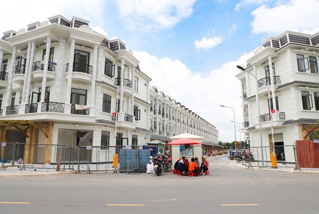 Royal Town nổi bật với phong cách hoàng gia sang trọng