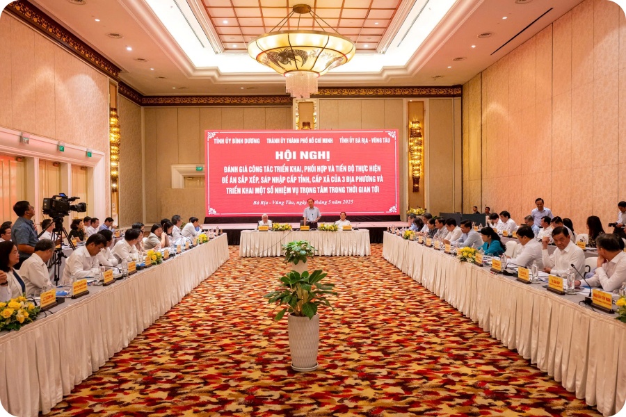 Kimoanhcorp.vn